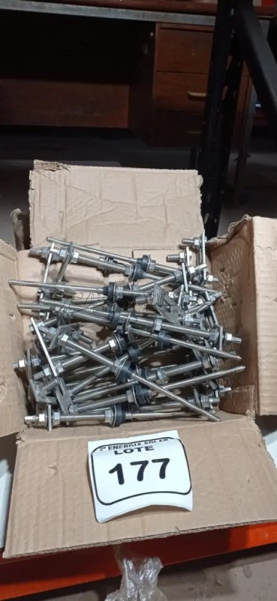 LOTE 177 - 02 CAIXAS COM PARAFUSOS DE FIXAÇÃO METÁLICO M10 X 250MM AÇO INOX.  (NO ESTADO) ATENÇÃO! FAZER A VISITAÇÃO ANTES DE ARREMATAR, NÃO SABEMOS SE FUNCIONA, LEILÃO NÃO TEM GARANTIA E NEM DEVOLUÇÃO, SUJEITO A POSSÍVEIS AVARIAS VISÍVEIS/OCULTAS E/OU AUSÊNCIA DE COMPONENTES.