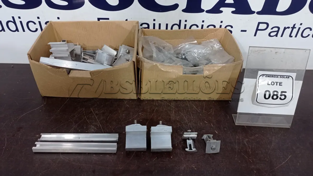 LOTE 085 - 01 LOTE COM EMENDAS INTERMEDIÁRIOS. (NO ESTADO) ATENÇÃO! FAZER A VISITAÇÃO ANTES DE ARREMATAR, NÃO SABEMOS SE FUNCIONA, LEILÃO NÃO TEM GARANTIA E NEM DEVOLUÇÃO, SUJEITO A POSSÍVEIS AVARIAS VISÍVEIS/OCULTAS E/OU AUSÊNCIA DE COMPONENTES.