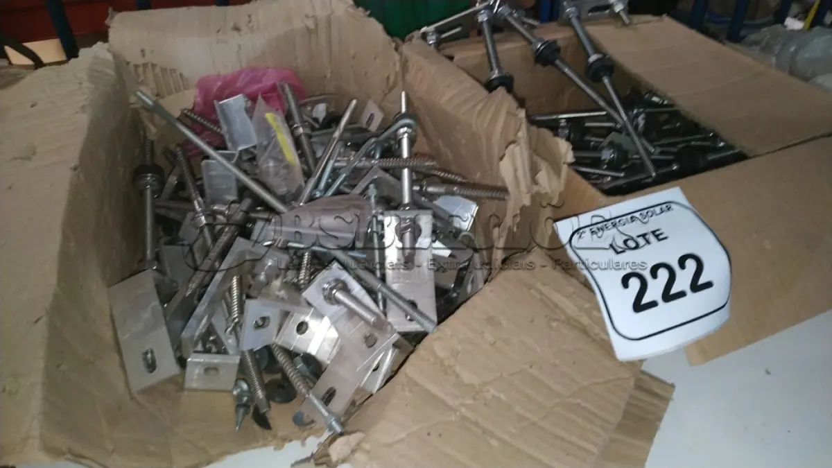LOTE 222 - 02 CAIXAS COM PARAFUSOS DE FIXAÇÃO METÁLICO M10 X 250MM AÇO INOX.  (NO ESTADO) ATENÇÃO! FAZER A VISITAÇÃO ANTES DE ARREMATAR, NÃO SABEMOS SE FUNCIONA, LEILÃO NÃO TEM GARANTIA E NEM DEVOLUÇÃO, SUJEITO A POSSÍVEIS AVARIAS VISÍVEIS/OCULTAS E/OU AUSÊNCIA DE COMPONENTES.