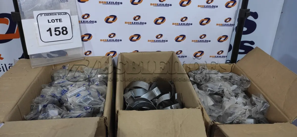 LOTE 158 - 03 CAIXAS COM GRAMPO TERMINAL 35X40MM. (NO ESTADO) ATENÇÃO! FAZER A VISITAÇÃO ANTES DE ARREMATAR, NÃO SABEMOS SE FUNCIONA, LEILÃO NÃO TEM GARANTIA E NEM DEVOLUÇÃO, SUJEITO A POSSÍVEIS AVARIAS VISÍVEIS/OCULTAS E/OU AUSÊNCIA DE COMPONENTES.