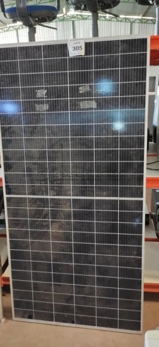 LOTE 305 - 01 MÓDULO SOLAR 405 WATTS TRINA SOLARTSM-405DE15M (11). (NO ESTADO) ATENÇÃO! FAZER A VISITAÇÃO ANTES DE ARREMATAR, NÃO SABEMOS SE FUNCIONA, LEILÃO NÃO TEM GARANTIA E NEM DEVOLUÇÃO, SUJEITO A POSSÍVEIS AVARIAS VISÍVEIS/OCULTAS