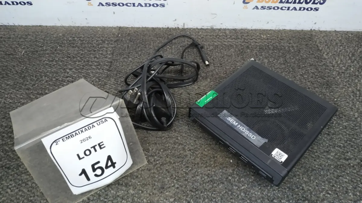 LOTE 154 - 01 CPU SEM MEMÓRIA E HD COM FONTE MARCA HP ELITE DESK. (NO ESTADO EM QUE SE ENCONTRA. SUJEITO A AVARIAS OCULTAS/VISÍVEIS) BL9352R