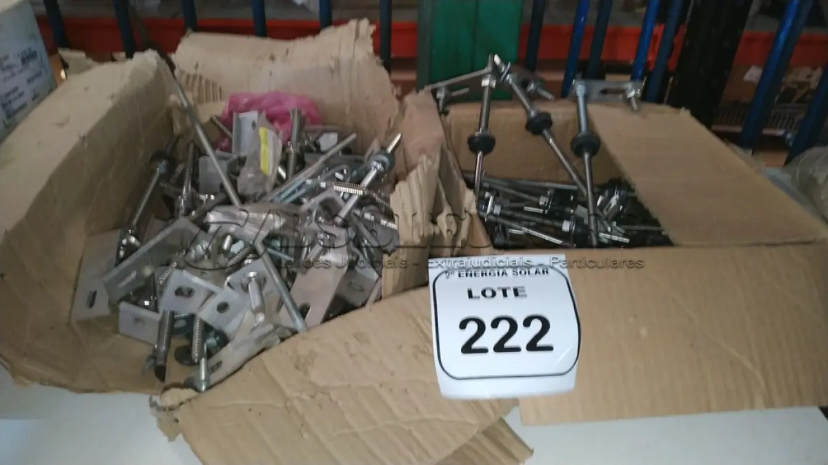 LOTE 222 - 02 CAIXAS COM PARAFUSOS DE FIXAÇÃO METÁLICO M10 X 250MM AÇO INOX.  (NO ESTADO) ATENÇÃO! FAZER A VISITAÇÃO ANTES DE ARREMATAR, NÃO SABEMOS SE FUNCIONA, LEILÃO NÃO TEM GARANTIA E NEM DEVOLUÇÃO, SUJEITO A POSSÍVEIS AVARIAS VISÍVEIS/OCULTAS E/OU AUSÊNCIA DE COMPONENTES.