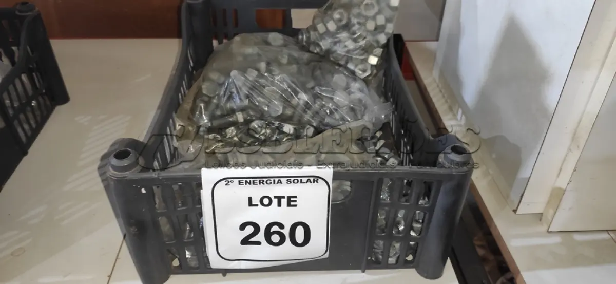 LOTE 260 - 01 CAIXA COM KIT FIXADOR ½. (NO ESTADO) ATENÇÃO! FAZER A VISITAÇÃO ANTES DE ARREMATAR, NÃO SABEMOS SE FUNCIONA, LEILÃO NÃO TEM GARANTIA E NEM DEVOLUÇÃO, SUJEITO A POSSÍVEIS AVARIAS VISÍVEIS/OCULTAS E/OU 