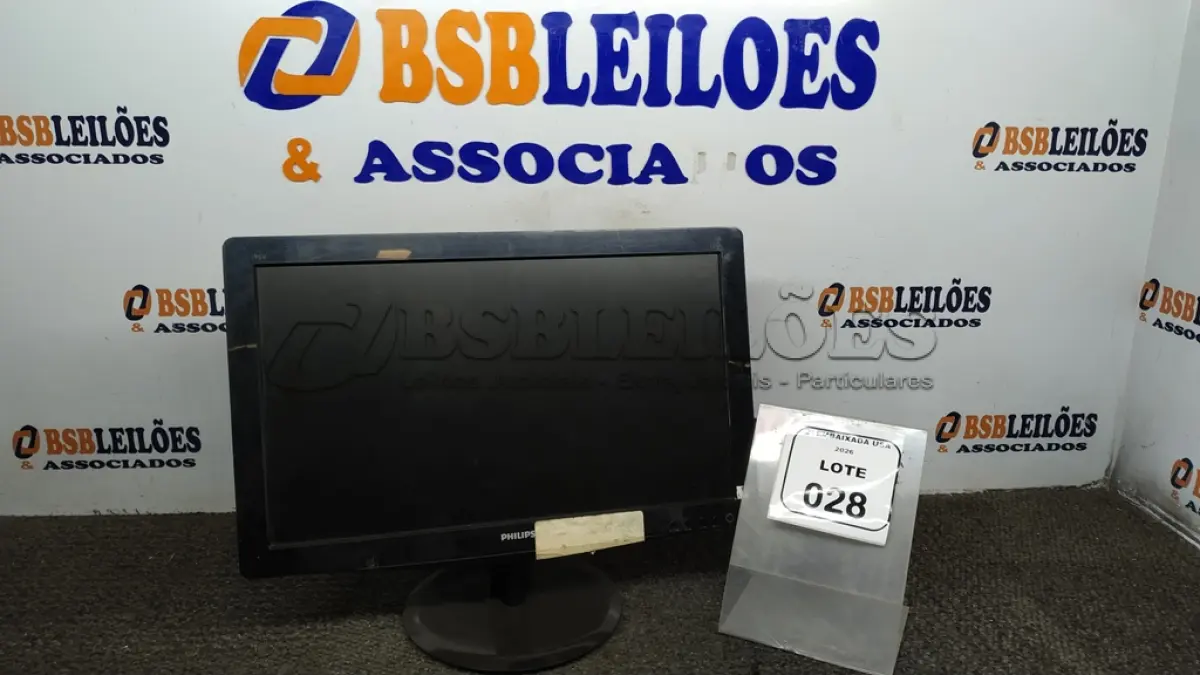 LOTE 028 - 01 MONITOR LCD MARCA PHILIPS S/N:FXBA12400522788. (NO ESTADO EM QUE SE ENCONTRA. SUJEITO A AVARIAS OCULTAS/VISÍVEIS.)