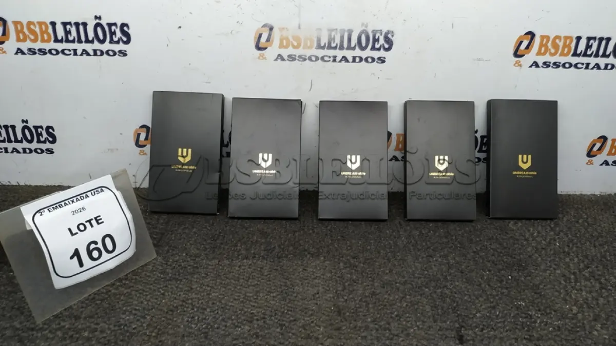 LOTE 160 - 05 BOX -PHONE CASER. (NO ESTADO EM QUE SE ENCONTRA. SUJEITO A AVARIAS OCULTAS/VISÍVEIS.)