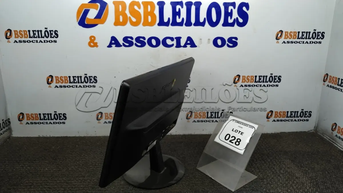 LOTE 028 - 01 MONITOR LCD MARCA PHILIPS S/N:FXBA12400522788. (NO ESTADO EM QUE SE ENCONTRA. SUJEITO A AVARIAS OCULTAS/VISÍVEIS.)