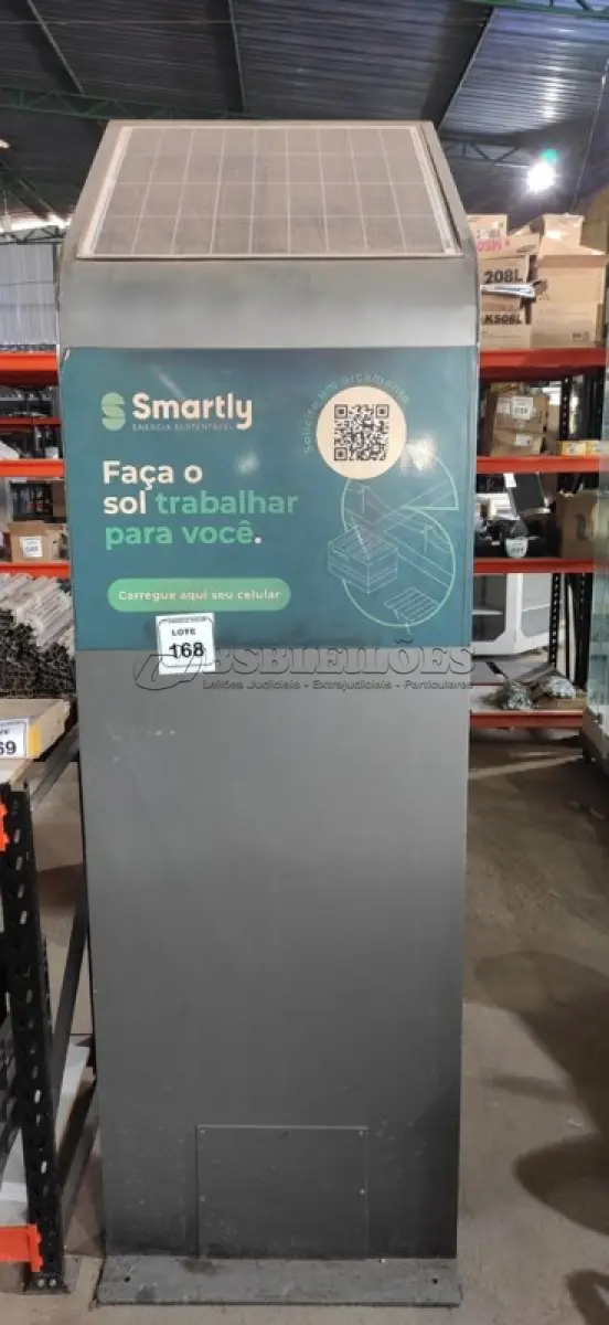 LOTE 168 - 01 TOTEM COM CARREGADOR DE CELULAR COM CARREGAMENTO SOLAR.  (NO ESTADO) ATENÇÃO! FAZER A VISITAÇÃO ANTES DE ARREMATAR, NÃO SABEMOS SE FUNCIONA, LEILÃO NÃO TEM GARANTIA E NEM DEVOLUÇÃO, SUJEITO A POSSÍVEIS AVARIAS VISÍVEIS/OCULTAS E/OU AUSÊNCIA DE COMPONENTES.