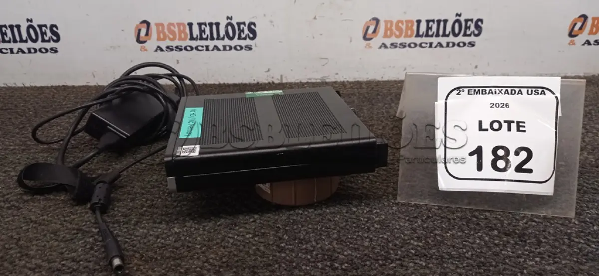 LOTE 182 - 01 CPU SEM MEMÓRIA E HD COM FONTE MARCA HP ELITE DESK. NO ESTADO EM QUE SE ENCONTRA. SUJEITO A AVARIAS OCULTAS/VISÍVEIS.) BD0611W