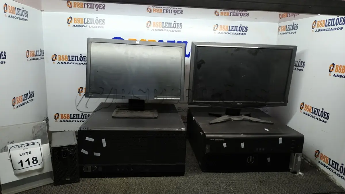 LOTE 118 - 02 MONITORES MARCAS ACER E HP, 01 FONTE E 01 CPU E 01 SERVIDOR DDR4 COM PROCESSADOR E MEMÓRIA. (NO ESTADO) ATENÇÃO! FAZER A VISITAÇÃO ANTES DE ARREMATAR, NÃO SABEMOS SE FUNCIONA, LEILÃO NÃO TEM GARANTIA E NEM DEVOLUÇÃO, SUJEITO A POSSÍVEIS AVARIAS VISÍVEIS/OCULTAS E/OU AUSÊNCIA DE COMPONENTES.