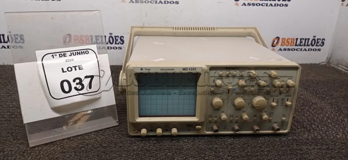 LOTE 037 - 01 OSCILOSCÓPIO ANALÓGICO MODELO MO-1251 MARCA MINIPA. (NO ESTADO) ATENÇÃO! FAZER A VISITAÇÃO ANTES DE ARREMATAR, NÃO SABEMOS SE FUNCIONA, LEILÃO NÃO TEM GARANTIA E NEM DEVOLUÇÃO, SUJEITO A POSSÍVEIS AVARIAS VISÍVEIS/OCULTAS E/OU AUSÊNCIA DE COMPONENTES.