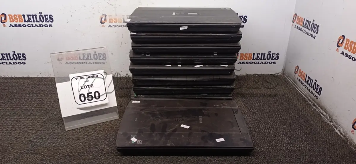 LOTE 050 - 09 SCANNERS DE MESA MARCA CANON. (NO ESTADO) ATENÇÃO! FAZER A VISITAÇÃO ANTES DE ARREMATAR, NÃO SABEMOS SE FUNCIONA, LEILÃO NÃO TEM GARANTIA E NEM DEVOLUÇÃO, SUJEITO A POSSÍVEIS AVARIAS VISÍVEIS/OCULTAS E/OU AUSÊNCIA DE COMPONENTES.