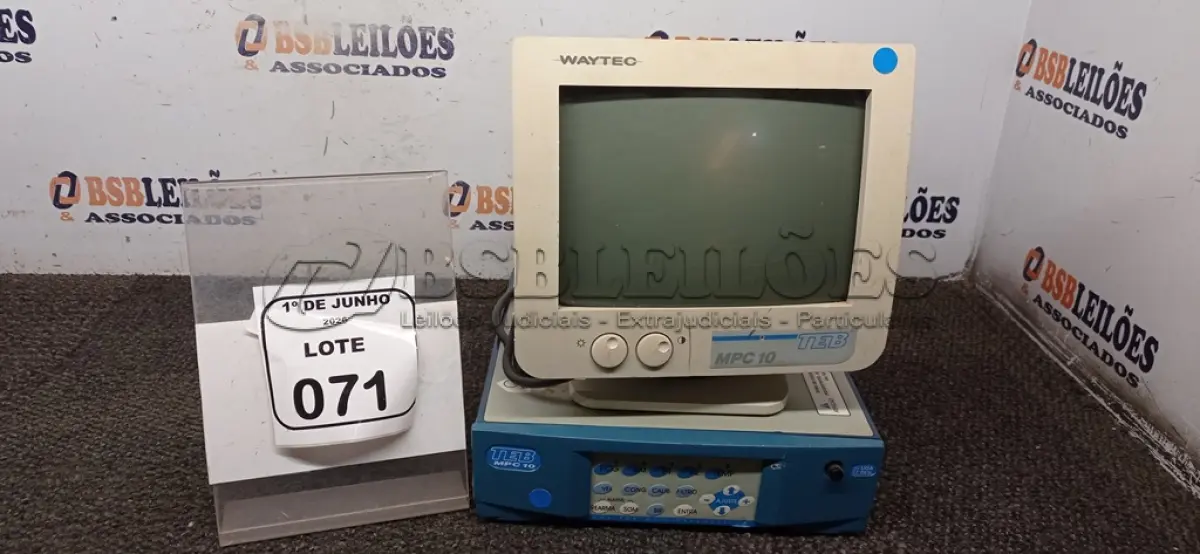 LOTE 071 - 01 MONITOR PARAMÉTRICO MODELO TEB MPC 10 MARCA WAYTEC. (NO ESTADO) ATENÇÃO! FAZER A VISITAÇÃO ANTES DE ARREMATAR, NÃO SABEMOS SE FUNCIONA, LEILÃO NÃO TEM GARANTIA E NEM DEVOLUÇÃO, SUJEITO A POSSÍVEIS AVARIAS VISÍVEIS/OCULTAS E/OU AUSÊNCIA DE COMPONENTES.