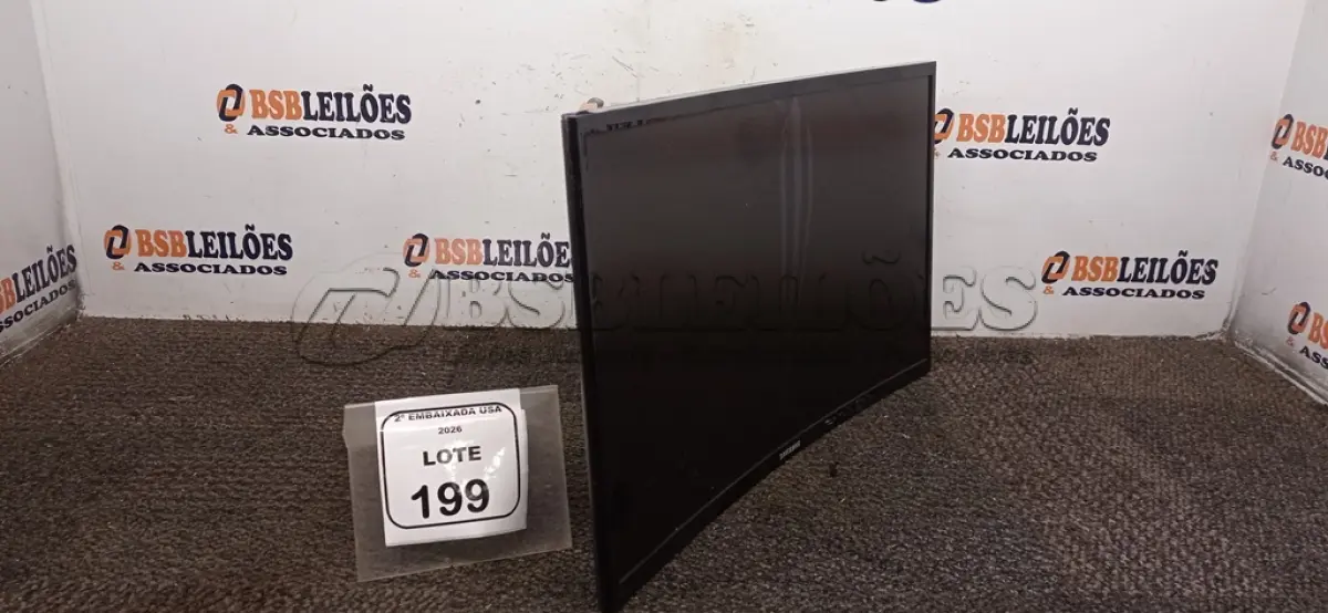 LOTE 199 - 01 MONITOR 24” HDMI TELA CURVA SEM PÉ MARCA SAMSUNG. (NO ESTADO EM QUE SE ENCONTRA. SUJEITO A AVARIAS OCULTAS/VISÍVEIS.) AV9738X