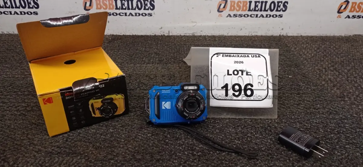 LOTE 196 - 01 CÂMERA KODAK. (NO ESTADO EM QUE SE ENCONTRA. SUJEITO A AVARIAS OCULTAS/VISÍVEIS.) BH1479K