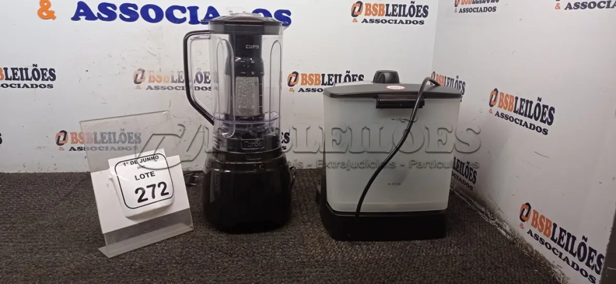 LOTE 272 - 01 MÁQUINA DE CAFÉ EXPRESSO 220V MARCA MONDIAL E 01 LIQUIDIFICADOR 220VMARCA MONDIAL. (NO ESTADO) ATENÇÃO! FAZER A VISITAÇÃO ANTES DE ARREMATAR, NÃO SABEMOS SE FUNCIONA, LEILÃO NÃO TEM GARANTIA E NEM DEVOLUÇÃO, SUJEITO A POSSÍVEIS AVARIAS VISÍVEIS/OCULTAS E/OU AUSÊNCIA DE COMPONENTES.