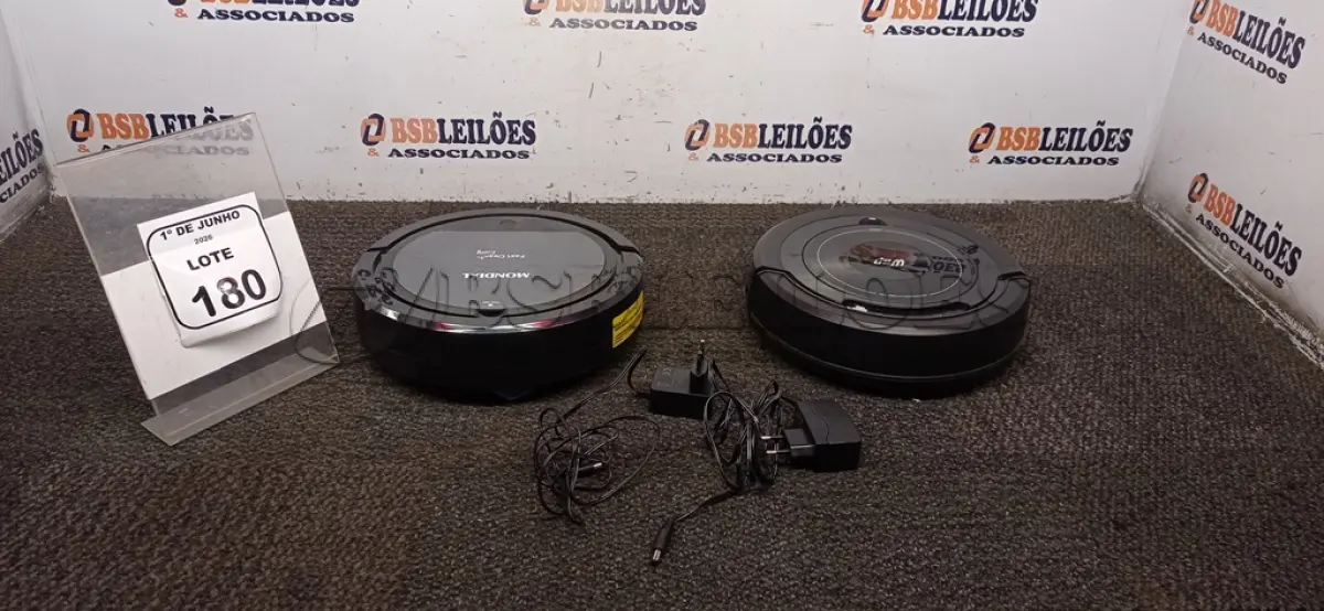LOTE 180 - 02 ASPIRADORES ROBÔ MARCA MONDIAL. (NO ESTADO) ATENÇÃO! FAZER A VISITAÇÃO ANTES DE ARREMATAR, NÃO SABEMOS SE FUNCIONA, LEILÃO NÃO TEM GARANTIA E NEM DEVOLUÇÃO, SUJEITO A POSSÍVEIS AVARIAS VISÍVEIS/OCULTAS E/OU AUSÊNCIA DE COMPONENTES.