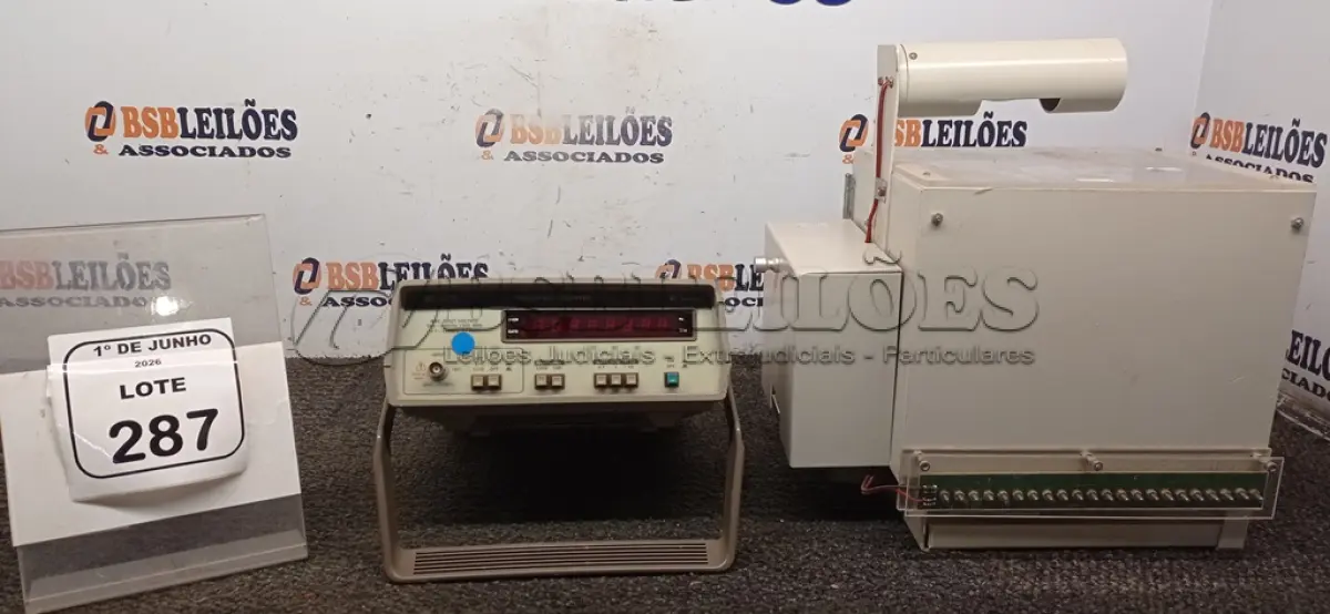 LOTE 287 - 01 FREQUENCÍMETRO MODELO MF-6120 MARCA MINIPA E 01 CAIXA DE CONDICIONAMENTO ANIMAL MODELO EP-102 COM PAINEL DE CONTROLE 110V. (NO ESTADO) ATENÇÃO! FAZER A VISITAÇÃO ANTES DE ARREMATAR, NÃO SABEMOS SE FUNCIONA, LEILÃO NÃO TEM GARANTIA E NEM DEVOLUÇÃO, SUJEITO A POSSÍVEIS AVARIAS VISÍVEIS/OCULTAS E/OU AUSÊNCIA DE COMPONENTES.