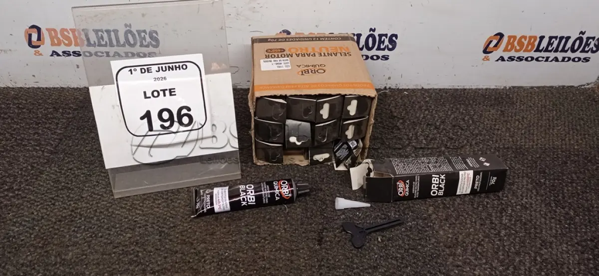 LOTE 196 - 12 BISNAGAS DE ADESIVO DE SILICONE NEUTRO DE 70G MARCA ORBI QUÍMICA. (NO ESTADO) ATENÇÃO! FAZER A VISITAÇÃO ANTES DE ARREMATAR, NÃO SABEMOS SE FUNCIONA, LEILÃO NÃO TEM GARANTIA E NEM DEVOLUÇÃO, SUJEITO A POSSÍVEIS AVARIAS VISÍVEIS/OCULTAS E/OU AUSÊNCIA DE COMPONENTES.