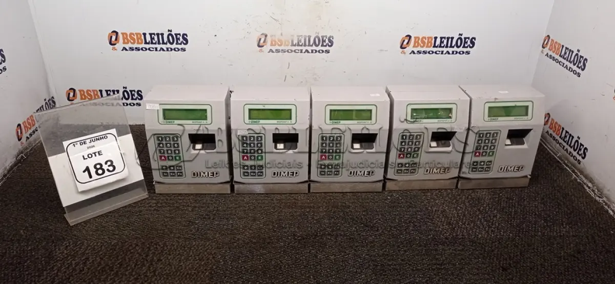 LOTE 183 - 05 RELÓGIOS DE PONTO MARCA DIMEP. (NO ESTADO) ATENÇÃO! FAZER A VISITAÇÃO ANTES DE ARREMATAR, NÃO SABEMOS SE FUNCIONA, LEILÃO NÃO TEM GARANTIA E NEM DEVOLUÇÃO, SUJEITO A POSSÍVEIS AVARIAS VISÍVEIS/OCULTAS E/OU AUSÊNCIA DE COMPONENTES.