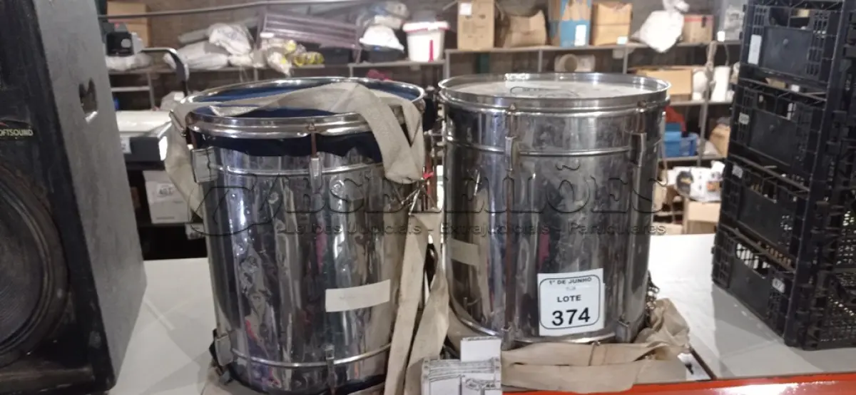 LOTE 374 - 02 REPINIQUES PERCUSSIVOS. (NO ESTADO) ATENÇÃO! FAZER A VISITAÇÃO ANTES DE ARREMATAR, NÃO SABEMOS SE FUNCIONA, LEILÃO NÃO TEM GARANTIA E NEM DEVOLUÇÃO, SUJEITO A POSSÍVEIS AVARIAS VISÍVEIS/OCULTAS E/OU AUSÊNCIA DE COMPONENTES.