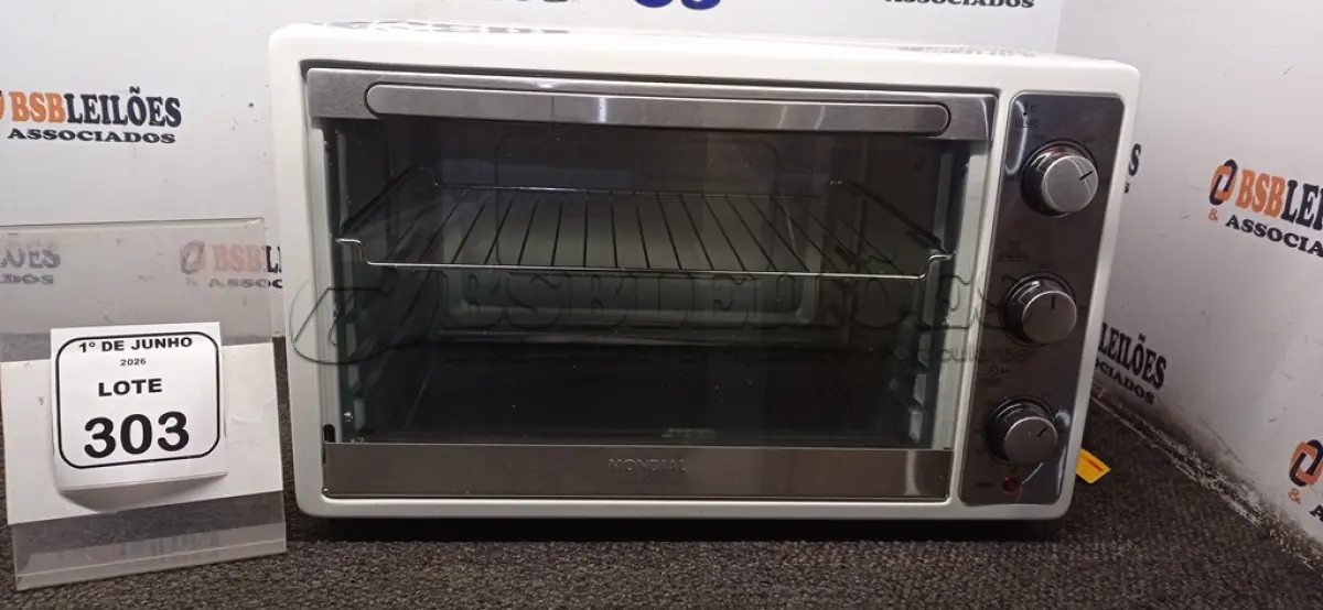 LOTE 303 - 01 FORNO 52L MODELO GRAND FAMILLY MARCA MONDIAL. (NO ESTADO) ATENÇÃO! FAZER A VISITAÇÃO ANTES DE ARREMATAR, NÃO SABEMOS SE FUNCIONA, LEILÃO NÃO TEM GARANTIA E NEM DEVOLUÇÃO, SUJEITO A POSSÍVEIS AVARIAS VISÍVEIS/OCULTAS E/OU AUSÊNCIA DE COMPONENTES.