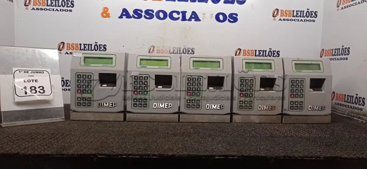 LOTE 183 - 05 RELÓGIOS DE PONTO MARCA DIMEP. (NO ESTADO) ATENÇÃO! FAZER A VISITAÇÃO ANTES DE ARREMATAR, NÃO SABEMOS SE FUNCIONA, LEILÃO NÃO TEM GARANTIA E NEM DEVOLUÇÃO, SUJEITO A POSSÍVEIS AVARIAS VISÍVEIS/OCULTAS E/OU AUSÊNCIA DE COMPONENTES.