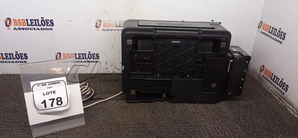 LOTE 178 - 01 IMPRESSORA MODELO L355 MARCA EPSON. (NO ESTADO) ATENÇÃO! FAZER A VISITAÇÃO ANTES DE ARREMATAR, NÃO SABEMOS SE FUNCIONA, LEILÃO NÃO TEM GARANTIA E NEM DEVOLUÇÃO, SUJEITO A POSSÍVEIS AVARIAS VISÍVEIS/OCULTAS E/OU AUSÊNCIA DE COMPONENTES.