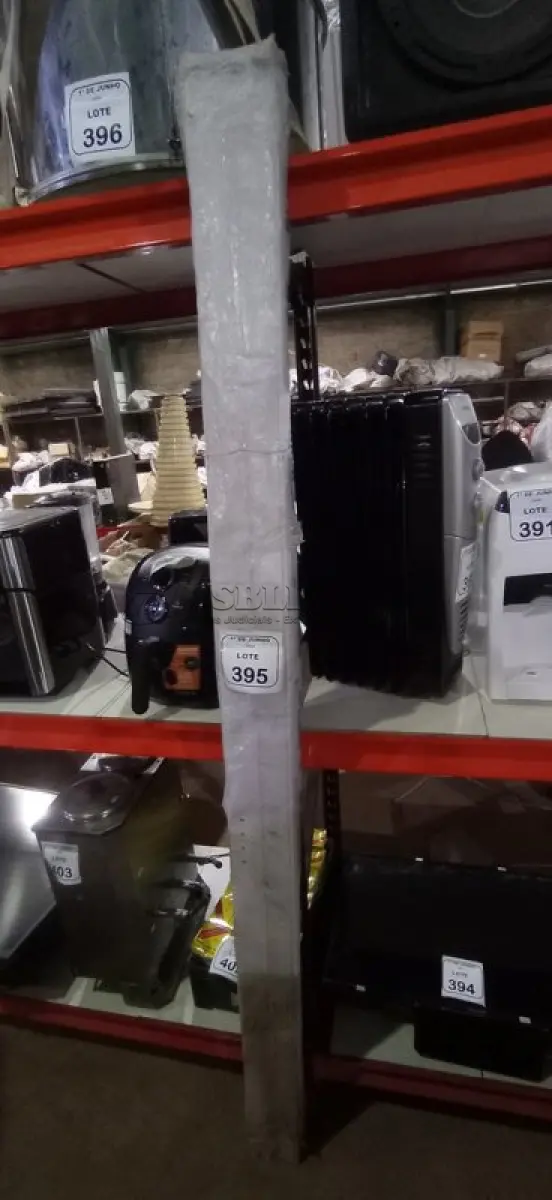LOTE 395 - 01 PORTA SANFONADA PVC DE 0,86X2,10 NA COR BRANCA MARCA PLASTILIT. (NO ESTADO) ATENÇÃO! FAZER A VISITAÇÃO ANTES DE ARREMATAR, NÃO SABEMOS SE FUNCIONA, LEILÃO NÃO TEM GARANTIA E NEM DEVOLUÇÃO, SUJEITO A POSSÍVEIS AVARIAS VISÍVEIS/OCULTAS E/OU AUSÊNCIA DE COMPONENTES.