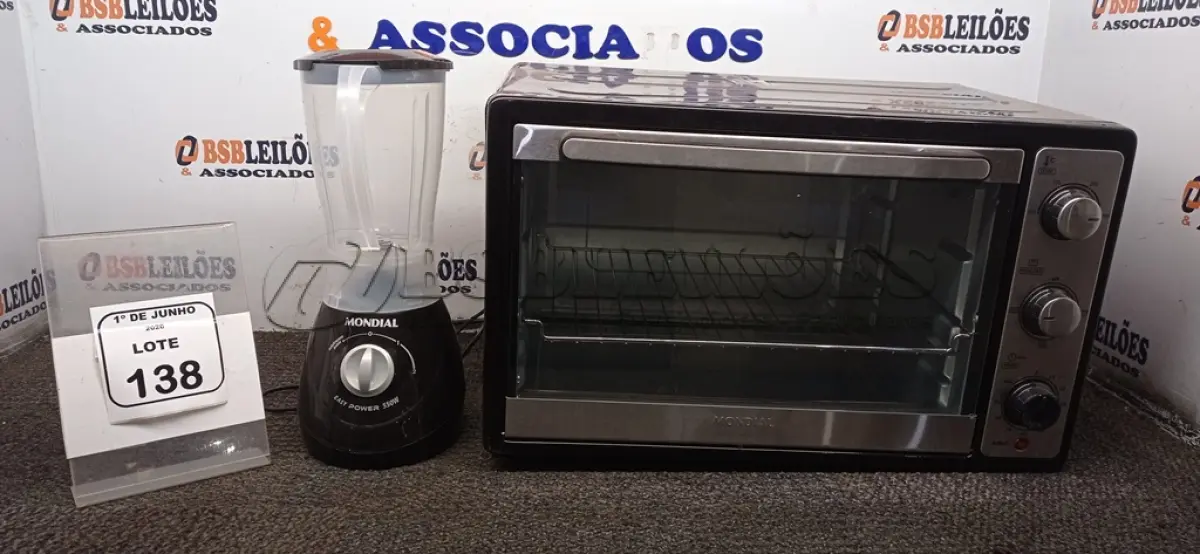 LOTE 138 - 01 FORNO 52L MODELO GRAND FAMILLY MARCA MONDIAL E 01 LIQUIDIFICADOR 220V MARCA MONDIAL. (NO ESTADO) ATENÇÃO! FAZER A VISITAÇÃO ANTES DE ARREMATAR, NÃO SABEMOS SE FUNCIONA, LEILÃO NÃO TEM GARANTIA E NEM DEVOLUÇÃO, SUJEITO A POSSÍVEIS AVARIAS VISÍVEIS/OCULTAS E/OU AUSÊNCIA DE COMPONENTES.