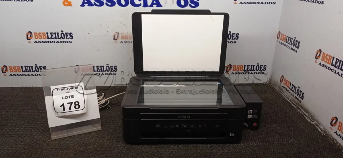 LOTE 178 - 01 IMPRESSORA MODELO L355 MARCA EPSON. (NO ESTADO) ATENÇÃO! FAZER A VISITAÇÃO ANTES DE ARREMATAR, NÃO SABEMOS SE FUNCIONA, LEILÃO NÃO TEM GARANTIA E NEM DEVOLUÇÃO, SUJEITO A POSSÍVEIS AVARIAS VISÍVEIS/OCULTAS E/OU AUSÊNCIA DE COMPONENTES.