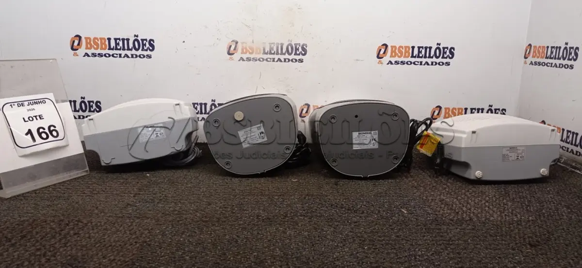 LOTE 166 - 04 AQUECEDORES MODELOS DIVERSOS 220V MARCA MONDIAL. (NO ESTADO) ATENÇÃO! FAZER A VISITAÇÃO ANTES DE ARREMATAR, NÃO SABEMOS SE FUNCIONA, LEILÃO NÃO TEM GARANTIA E NEM DEVOLUÇÃO, SUJEITO A POSSÍVEIS AVARIAS VISÍVEIS/OCULTAS E/OU AUSÊNCIA DE COMPONENTES.