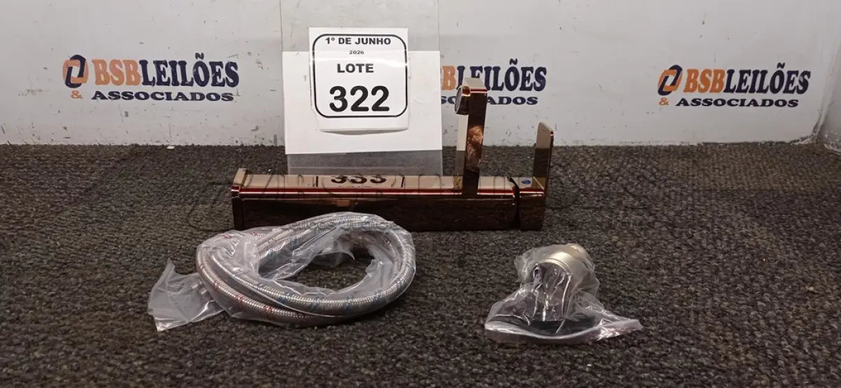 LOTE 322 - 01 TORNEIRA MISTURADOR MARCA PRIZI COM ACESSÓRIOS. (NO ESTADO) ATENÇÃO! FAZER A VISITAÇÃO ANTES DE ARREMATAR, NÃO SABEMOS SE FUNCIONA, LEILÃO NÃO TEM GARANTIA E NEM DEVOLUÇÃO, SUJEITO A POSSÍVEIS AVARIAS VISÍVEIS/OCULTAS E/OU AUSÊNCIA DE COMPONENTES.