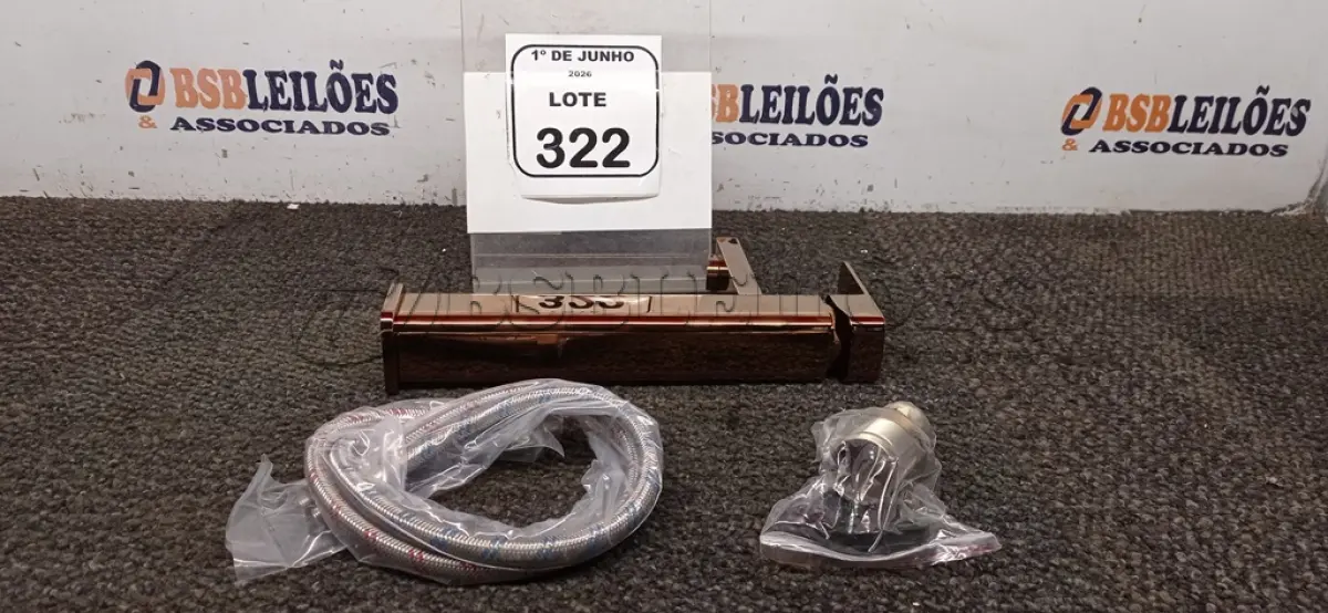LOTE 322 - 01 TORNEIRA MISTURADOR MARCA PRIZI COM ACESSÓRIOS. (NO ESTADO) ATENÇÃO! FAZER A VISITAÇÃO ANTES DE ARREMATAR, NÃO SABEMOS SE FUNCIONA, LEILÃO NÃO TEM GARANTIA E NEM DEVOLUÇÃO, SUJEITO A POSSÍVEIS AVARIAS VISÍVEIS/OCULTAS E/OU AUSÊNCIA DE COMPONENTES.