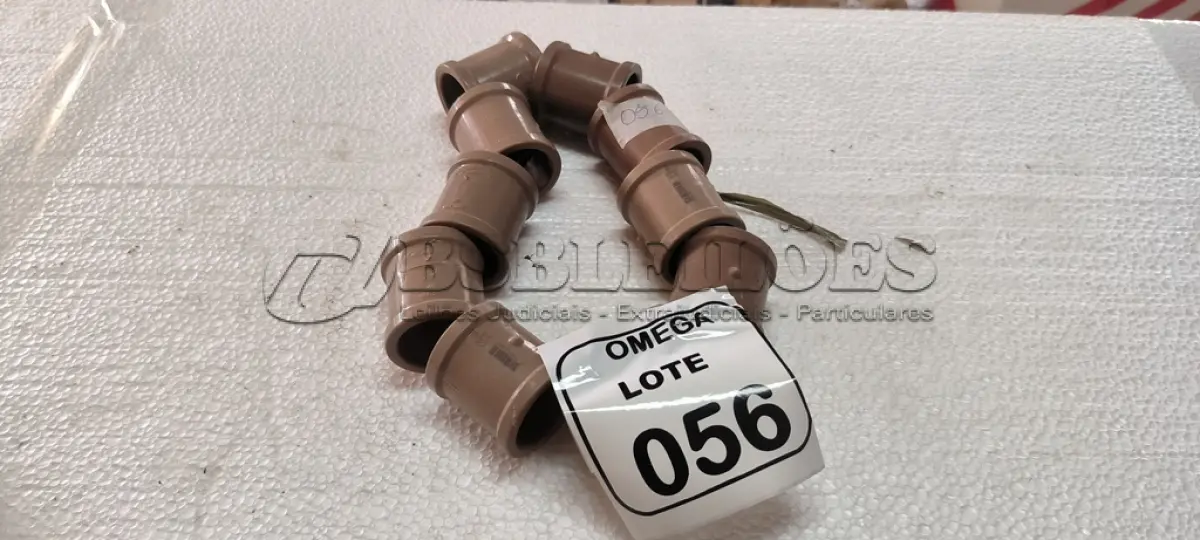 LOTE 056 - 10 LUVAS SOLDÁVEL Ø 40MM PVC MARROM. (NO ESTADO EM QUE SE ENCONTRA. SUJEITO A AVARIAS OCULTAS/VISÍVEIS.)