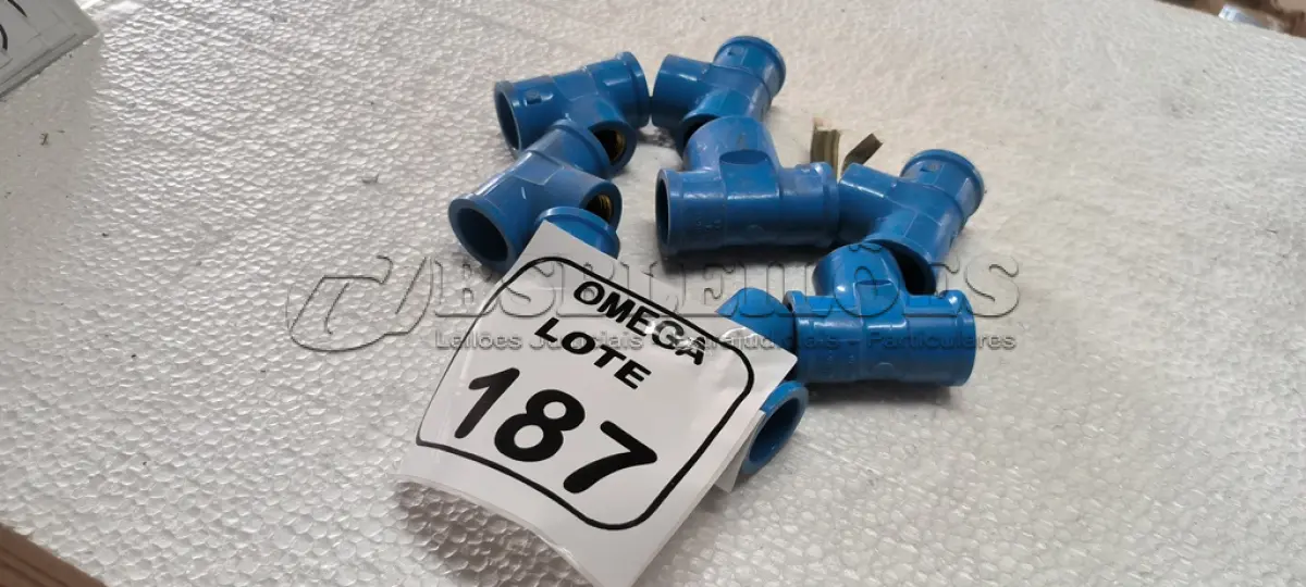 LOTE 187 - 08 TÊS (LR) AZUL - Ø 24 X 1/2. (NO ESTADO EM QUE SE ENCONTRA. SUJEITO A AVARIAS OCULTAS/VISÍVEIS.)