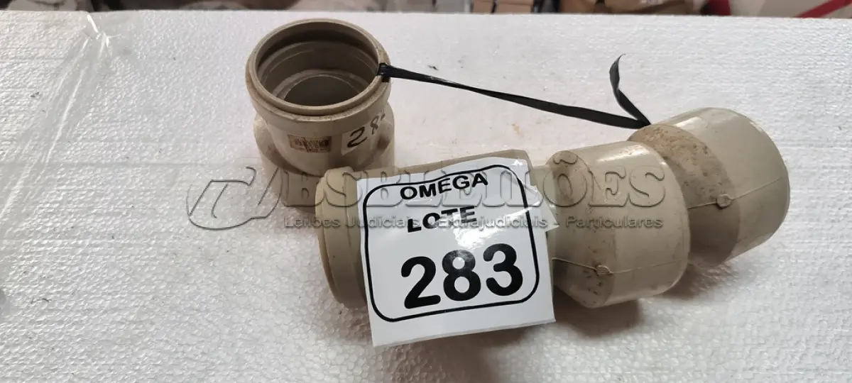 LOTE 283 - 04 REDUÇÕES EXCÊNTRICAS - PVC SOLD. - Ø 100 X 75MM - SÉRIE ®. (NO ESTADO EM QUE SE ENCONTRA. SUJEITO A AVARIAS OCULTAS/VISÍVEIS.)