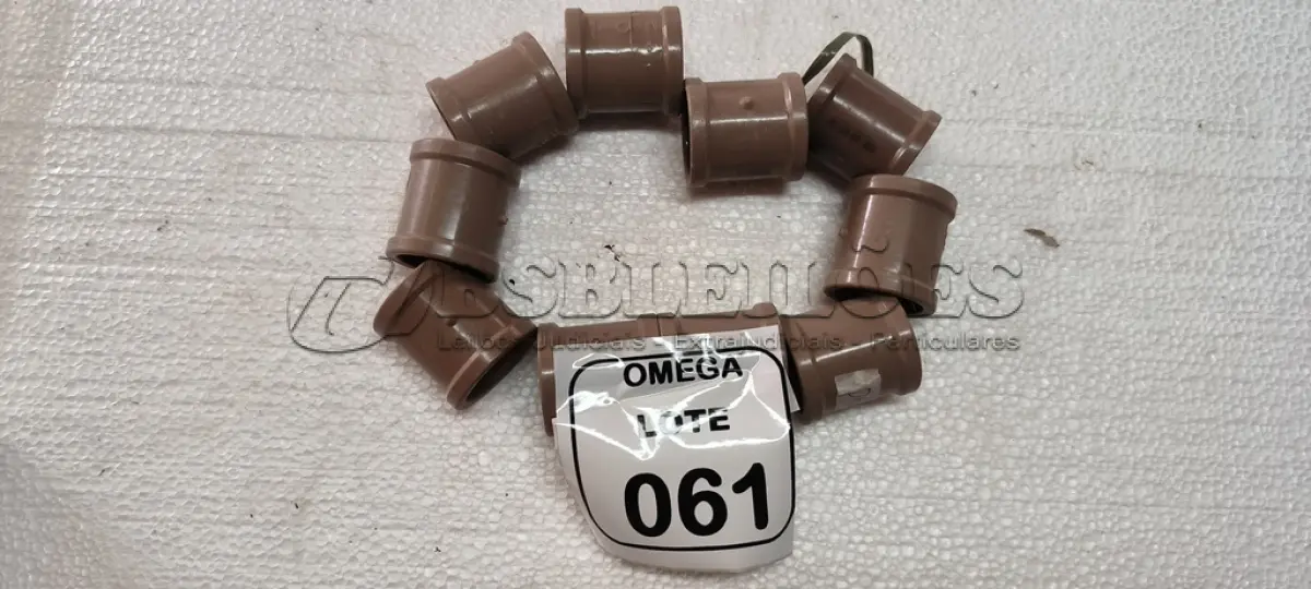 LOTE 061 - 10 LUVAS SOLDÁVEL Ø 40MM PVC MARROM. (NO ESTADO EM QUE SE ENCONTRA. SUJEITO A AVARIAS OCULTAS/VISÍVEIS.)