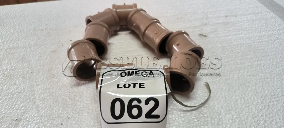 LOTE 062 - 10 LUVAS SOLDÁVEL Ø 40MM PVC MARROM. (NO ESTADO EM QUE SE ENCONTRA. SUJEITO A AVARIAS OCULTAS/VISÍVEIS.)