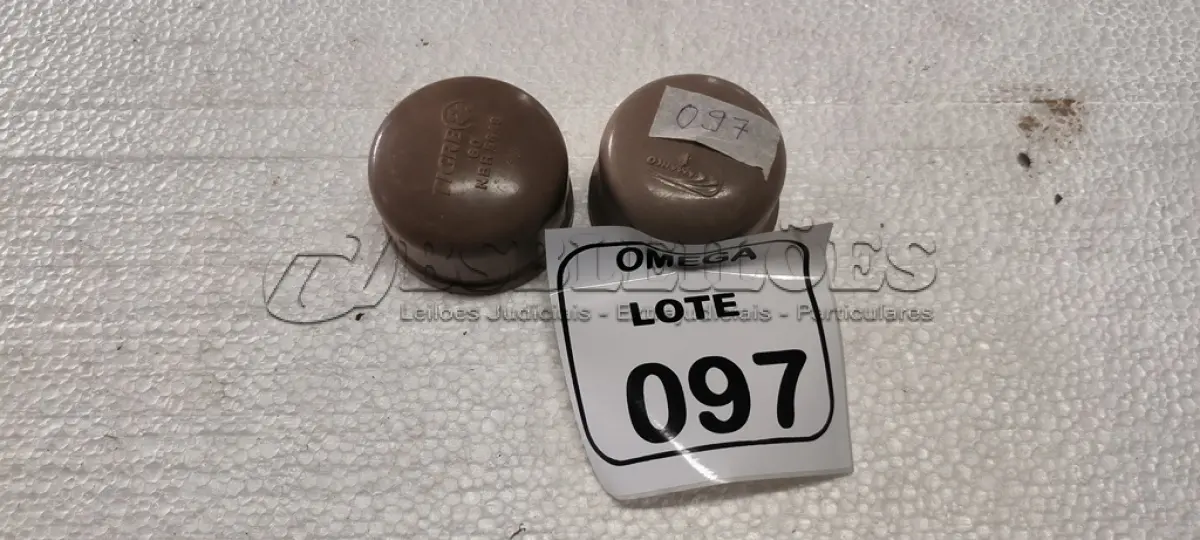 LOTE 097 - 02 CAP TAMPÃO SOLD. Ø 60 - PVC MARROM. (NO ESTADO EM QUE SE ENCONTRA. SUJEITO A AVARIAS OCULTAS/VISÍVEIS.)