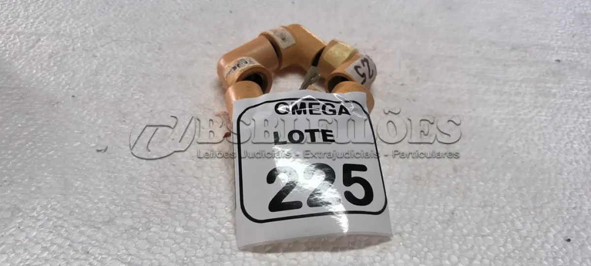 LOTE 225 - 05 JOELHOS DE TRANSIÇÃO - CPVC - Ø 22 X 1/2. (NO ESTADO EM QUE SE ENCONTRA. SUJEITO A AVARIAS OCULTAS/VISÍVEIS.)