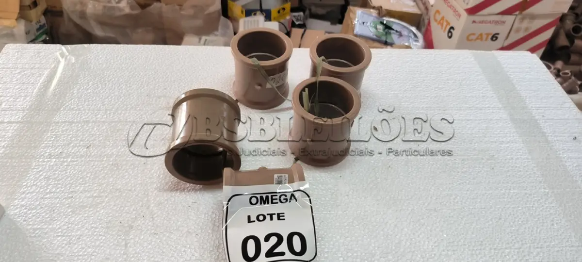 LOTE 020 - 05 LUVAS SOLDÁVÉIS Ø 75MM - PVC MARROM. (NO ESTADO EM QUE SE ENCONTRA. SUJEITO A AVARIAS OCULTAS/VISÍVEIS.)