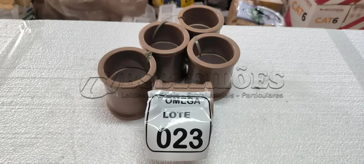 LOTE 023 - 05 LUVAS SOLDÁVEIS Ø 75MM - PVC MARROM. (NO ESTADO EM QUE SE ENCONTRA. SUJEITO A AVARIAS OCULTAS/VISÍVEIS.)