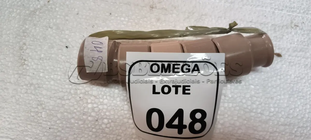 LOTE 048 - 05 REDUÇÕES SOLD. Ø 50 X 32MM - PVC MARROM. (NO ESTADO EM QUE SE ENCONTRA. SUJEITO A AVARIAS OCULTAS/VISÍVEIS.)