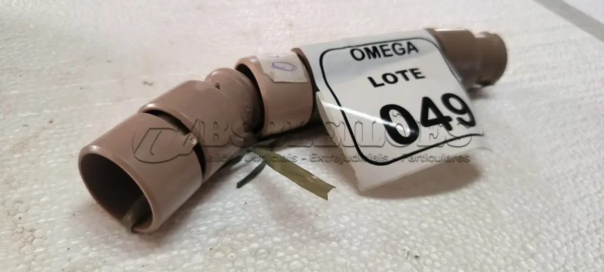 LOTE 049 - 05 REDUÇÕES SOLD. Ø 50 X 32MM - PVC MARROM. (NO ESTADO EM QUE SE ENCONTRA. SUJEITO A AVARIAS OCULTAS/VISÍVEIS.)