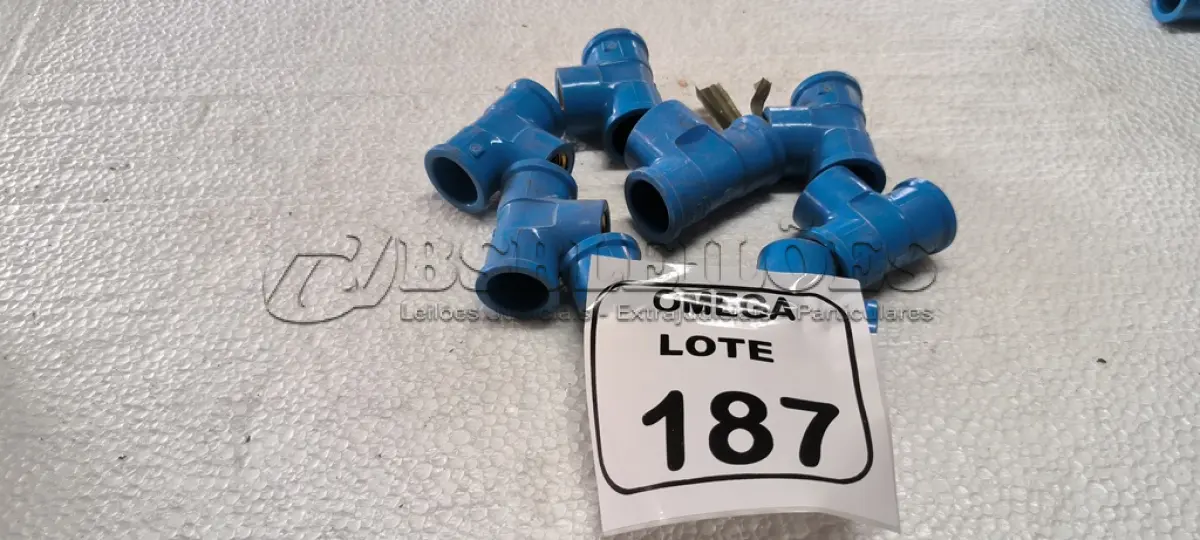 LOTE 187 - 08 TÊS (LR) AZUL - Ø 24 X 1/2. (NO ESTADO EM QUE SE ENCONTRA. SUJEITO A AVARIAS OCULTAS/VISÍVEIS.)