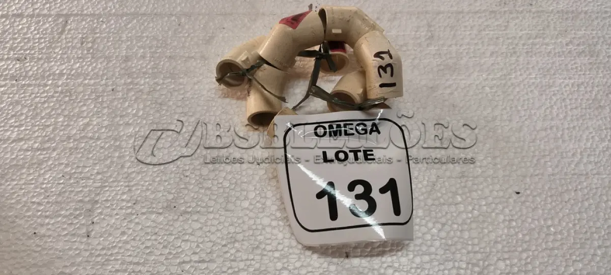 LOTE 131 - 09 JOELHOS 45º SOLD. CPVC - Ø 28MM. (NO ESTADO EM QUE SE ENCONTRA. SUJEITO A AVARIAS OCULTAS/VISÍVEIS.)