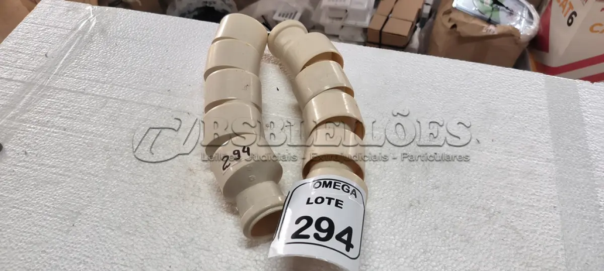 LOTE 294 - 10 BUCHAS EXCÊNTRICAS SOLD. DE REDUÇÃO CPVC - Ø 75X50MM. (NO ESTADO EM QUE SE ENCONTRA. SUJEITO A AVARIAS OCULTAS/VISÍVEIS.)