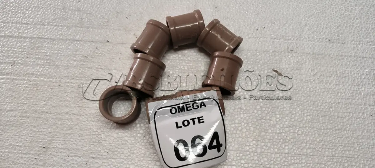 LOTE 064 - 08 LUVAS SOLDÁVEL Ø 40MM PVC MARROM. (NO ESTADO EM QUE SE ENCONTRA. SUJEITO A AVARIAS OCULTAS/VISÍVEIS.)