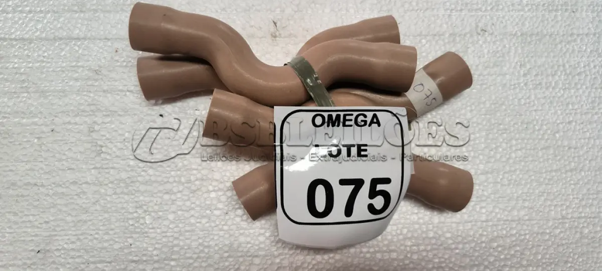 LOTE 075 - 04 CURVAS DE TRANSPOSIÇÃO SOLD. Ø 32MM - PVC MARROM. (NO ESTADO EM QUE SE ENCONTRA. SUJEITO A AVARIAS OCULTAS/VISÍVEIS.)